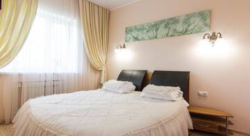 Представительский люкс в Гостинице  Алмаз