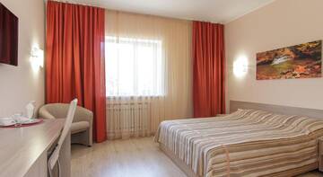 Полулюкс в Гостинице  Алмаз